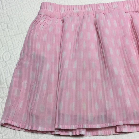 2T (4/$20) Pleated Skort by Joe Fresh - Picture 11 of 16